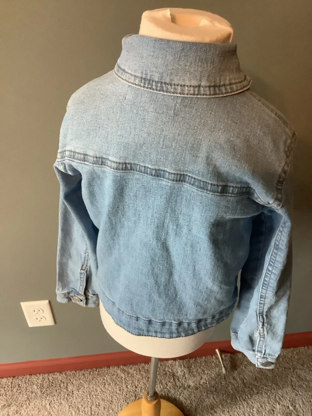 BCBG Girls XS (5-6) Light Blue Kids Denim Jacket - Excellent Condition.